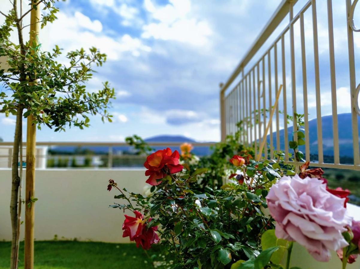 Villa Milo Luxury House -Free Airport Pick Up-10Min Drive Markópoulon Exterior foto