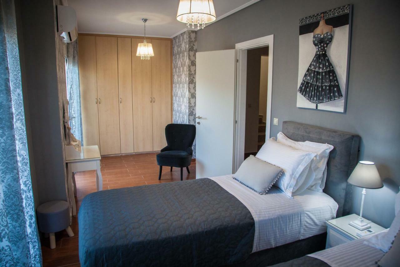 Villa Milo Luxury House -Free Airport Pick Up-10Min Drive Markópoulon Exterior foto